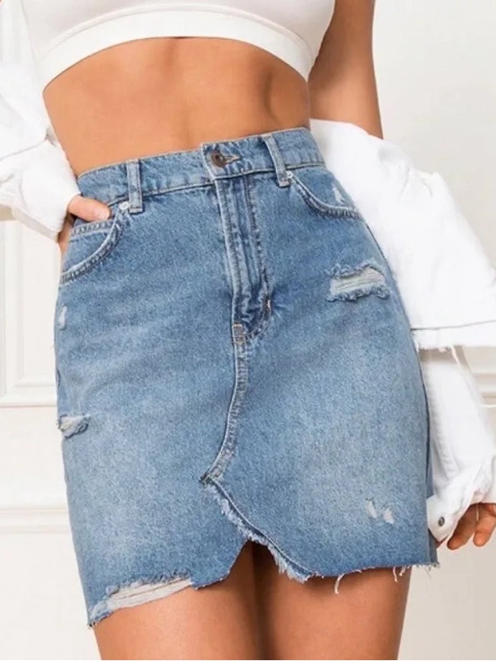 ❤️ Free People x We The Free Hallie Distressed Denim Miniskirt